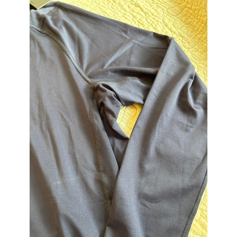 Under Armour HeatGear Mens XL Navy Blue Long Sleeve Compression Shirt - Picture 4 of 5